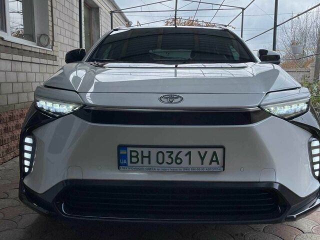 Белый Тойота Другая, объемом двигателя 0 л и пробегом 15 тыс. км за 25500 $, фото 5 на Automoto.ua