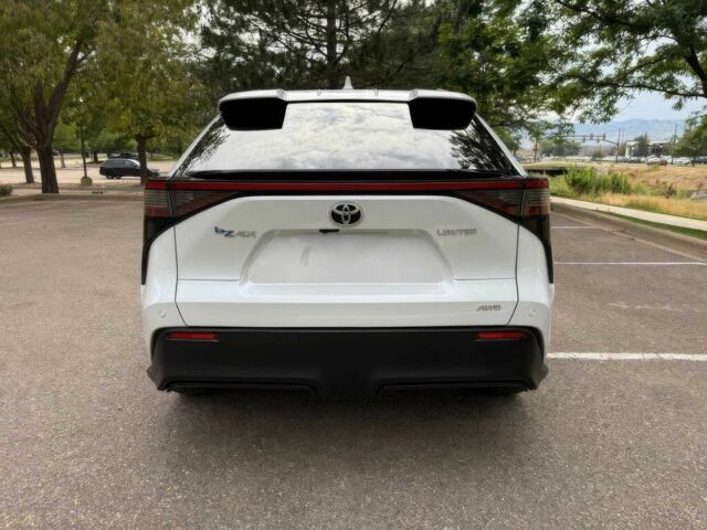 Белый Тойота Другая, объемом двигателя 0 л и пробегом 13 тыс. км за 11100 $, фото 4 на Automoto.ua