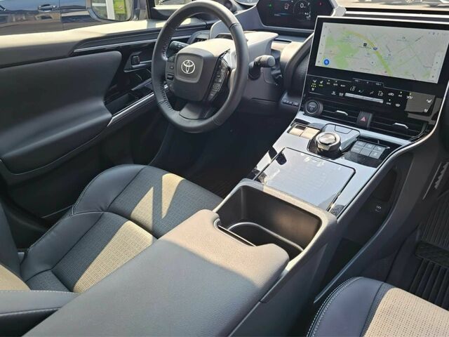 Білий Тойота Інша, об'ємом двигуна 0 л та пробігом 15 тис. км за 9000 $, фото 6 на Automoto.ua