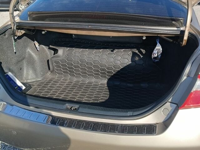 Бежевий Тойота Інша, об'ємом двигуна 2.4 л та пробігом 193 тис. км за 9423 $, фото 3 на Automoto.ua