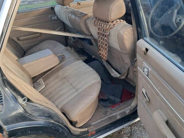 Чорний Тойота Інша, об'ємом двигуна 0 л та пробігом 171 тис. км за 1500 $, фото 4 на Automoto.ua