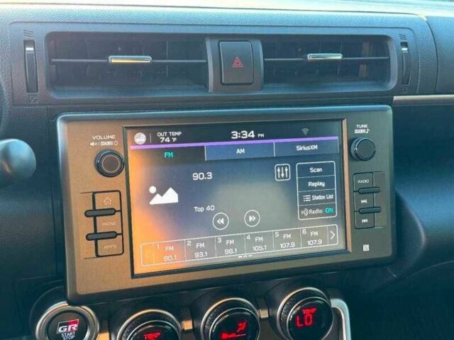 Черный Тойота Другая, объемом двигателя 2.4 л и пробегом 25 тыс. км за 7500 $, фото 5 на Automoto.ua