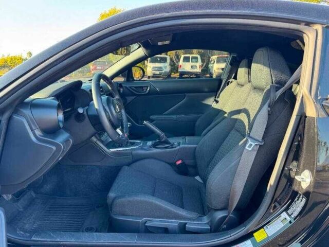 Черный Тойота Другая, объемом двигателя 2.4 л и пробегом 25 тыс. км за 7500 $, фото 3 на Automoto.ua