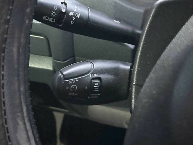 Черный Тойота Другая, объемом двигателя 2 л и пробегом 499 тыс. км за 11800 $, фото 22 на Automoto.ua