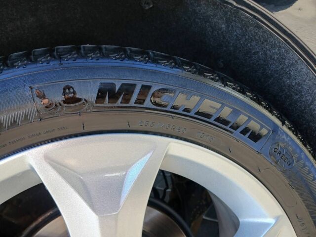 Чорний Тойота Інша, об'ємом двигуна 3.5 л та пробігом 85 тис. км за 29999 $, фото 13 на Automoto.ua