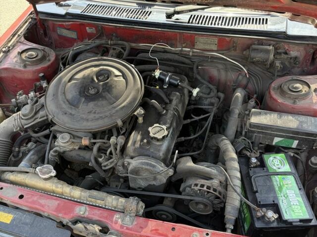 Красный Тойота Другая, объемом двигателя 0 л и пробегом 222 тыс. км за 571 $, фото 5 на Automoto.ua