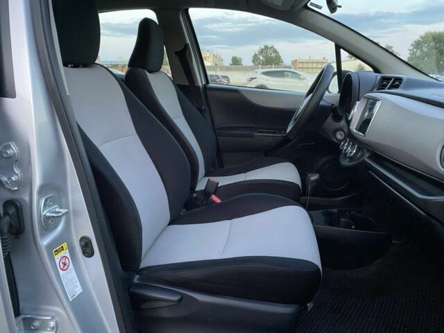 Серый Тойота Другая, объемом двигателя 1.6 л и пробегом 200 тыс. км за 7550 $, фото 17 на Automoto.ua