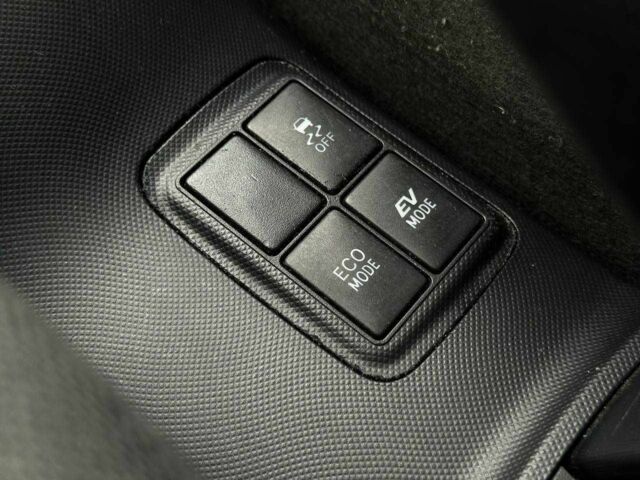 Серый Тойота Другая, объемом двигателя 1.5 л и пробегом 94 тыс. км за 12990 $, фото 20 на Automoto.ua