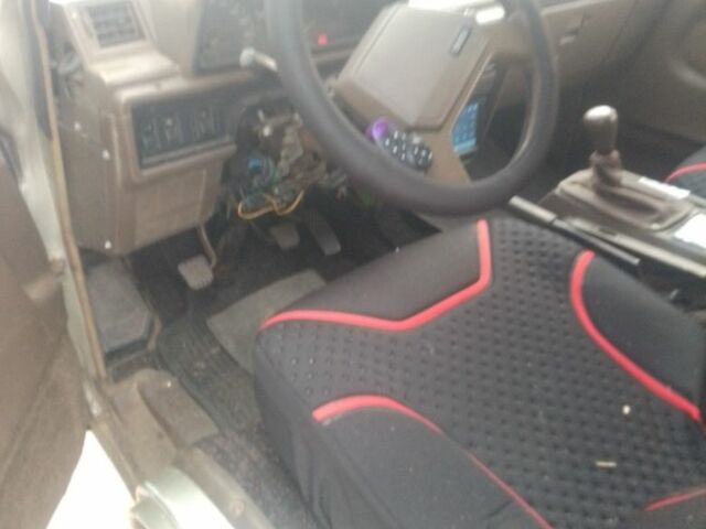 Сірий Тойота Інша, об'ємом двигуна 0 л та пробігом 400 тис. км за 1500 $, фото 17 на Automoto.ua