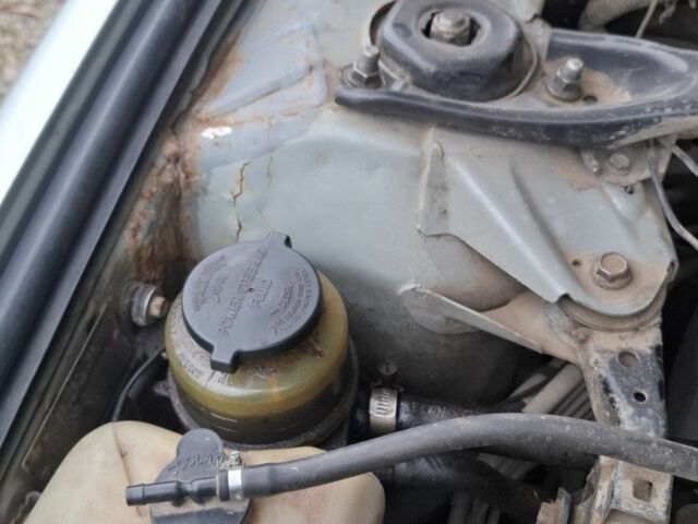 Серый Тойота Другая, объемом двигателя 3 л и пробегом 266 тыс. км за 3600 $, фото 7 на Automoto.ua