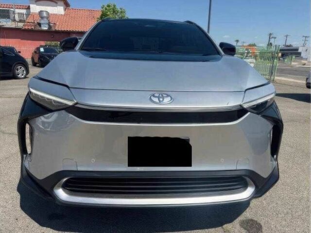 Серый Тойота Другая, объемом двигателя 0 л и пробегом 35 тыс. км за 19000 $, фото 1 на Automoto.ua