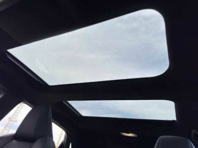 Серый Тойота Другая, объемом двигателя 0 л и пробегом 10 тыс. км за 10000 $, фото 9 на Automoto.ua