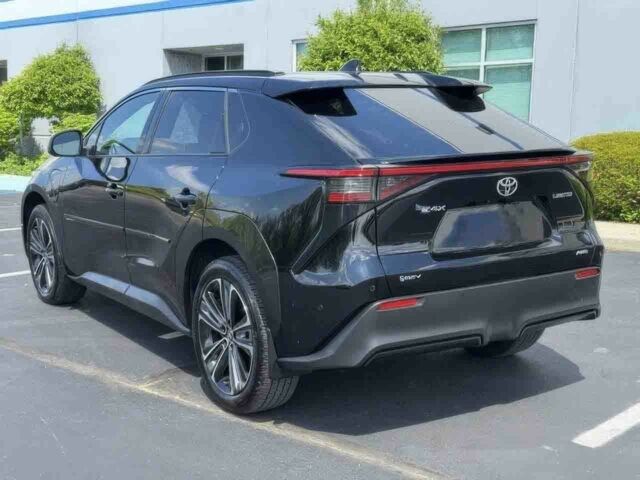 Сірий Тойота Інша, об'ємом двигуна 0 л та пробігом 14 тис. км за 9000 $, фото 3 на Automoto.ua