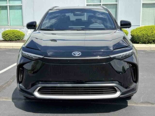 Сірий Тойота Інша, об'ємом двигуна 0 л та пробігом 14 тис. км за 9000 $, фото 1 на Automoto.ua