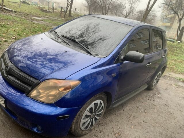 Синий Тойота Другая, объемом двигателя 1.5 л и пробегом 200 тыс. км за 4350 $, фото 3 на Automoto.ua