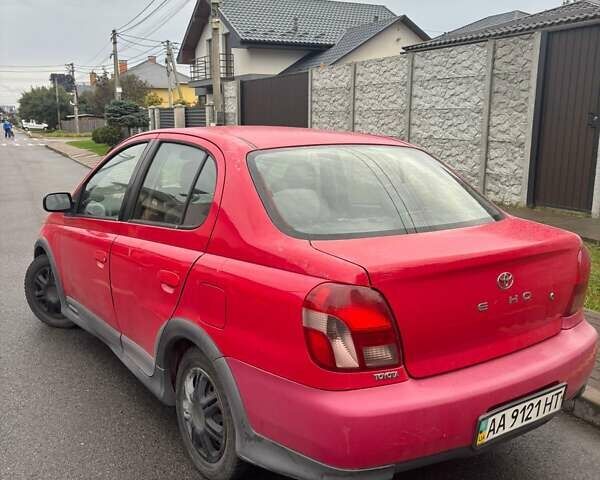 Тойота Эхо 2001 в Киеве на Automoto.ua Красный Тойота Эхо, объемом двигателя 1.5 л и пробегом 176 тыс. км за 3200 $, фото 4 на Automoto.ua