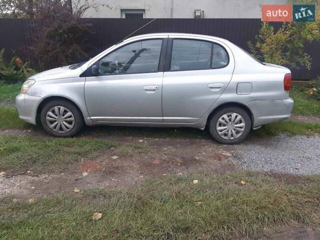 Сірий Тойота Ехо, об'ємом двигуна 1.5 л та пробігом 223 тис. км за 2300 $, фото 4 на Automoto.ua