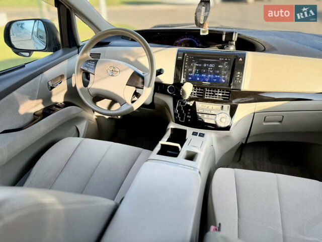 Белый Тойота Эстима, объемом двигателя 2.36 л и пробегом 101 тыс. км за 13499 $, фото 11 на Automoto.ua