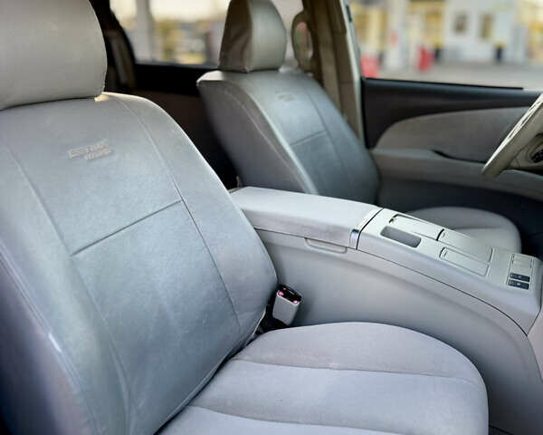 Белый Тойота Эстима, объемом двигателя 2.36 л и пробегом 101 тыс. км за 13499 $, фото 9 на Automoto.ua