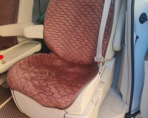 Белый Тойота Эстима, объемом двигателя 2.4 л и пробегом 128 тыс. км за 13750 $, фото 28 на Automoto.ua