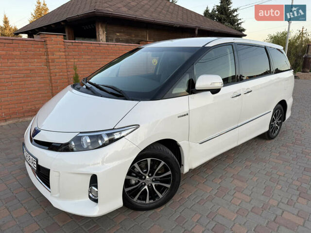 Білий Тойота Естіма, об'ємом двигуна 2.4 л та пробігом 130 тис. км за 16700 $, фото 17 на Automoto.ua