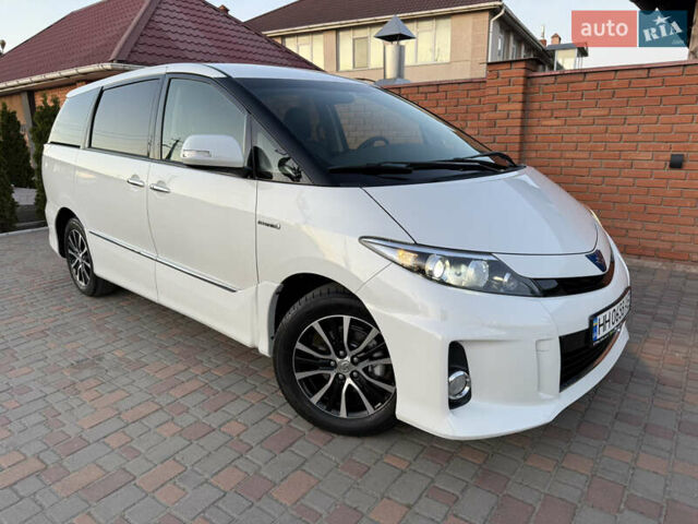 Білий Тойота Естіма, об'ємом двигуна 2.4 л та пробігом 130 тис. км за 16700 $, фото 32 на Automoto.ua