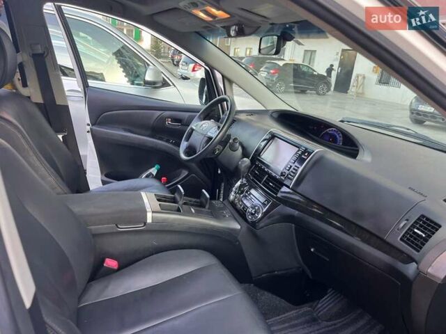 Белый Тойота Эстима, объемом двигателя 2.4 л и пробегом 52 тыс. км за 18850 $, фото 41 на Automoto.ua