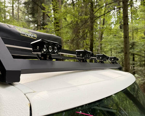 Бежевый Тойота ФЖ Крузер, объемом двигателя 4 л и пробегом 265 тыс. км за 20000 $, фото 16 на Automoto.ua