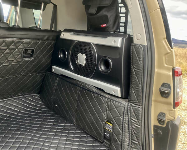 Бежевый Тойота ФЖ Крузер, объемом двигателя 3.96 л и пробегом 132 тыс. км за 28000 $, фото 25 на Automoto.ua