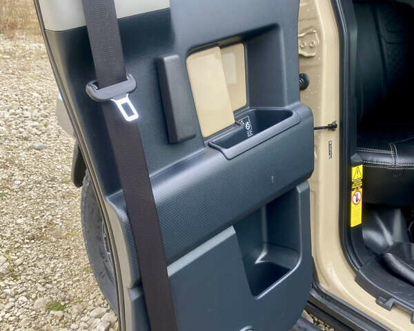 Бежевый Тойота ФЖ Крузер, объемом двигателя 3.96 л и пробегом 132 тыс. км за 28000 $, фото 22 на Automoto.ua