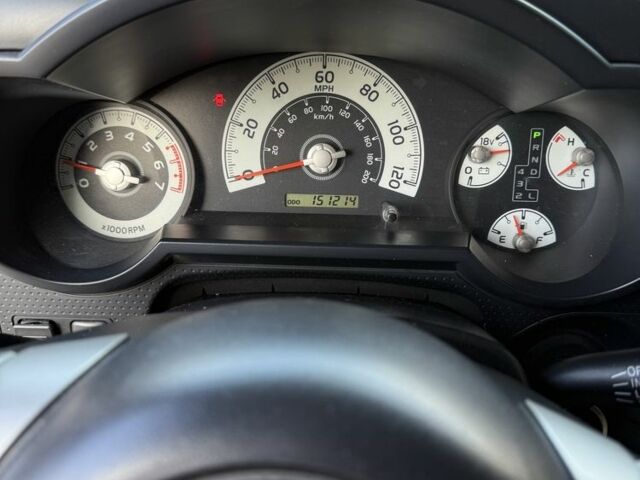 Черный Тойота ФЖ Крузер, объемом двигателя 4 л и пробегом 240 тыс. км за 19800 $, фото 10 на Automoto.ua