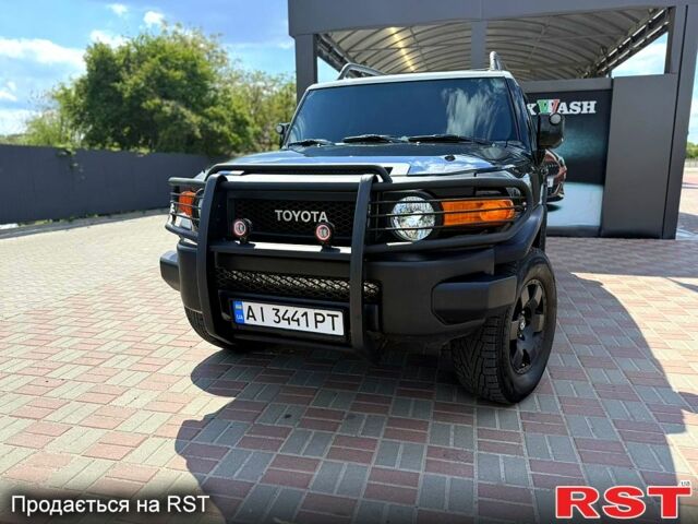 Черный Тойота ФЖ Крузер, объемом двигателя 4 л и пробегом 252 тыс. км за 25000 $, фото 8 на Automoto.ua