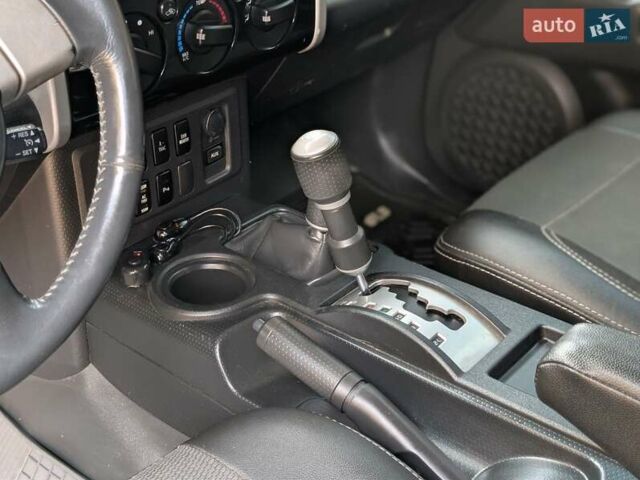 Черный Тойота ФЖ Крузер, объемом двигателя 4 л и пробегом 214 тыс. км за 21999 $, фото 59 на Automoto.ua