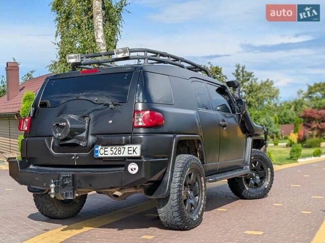 Черный Тойота ФЖ Крузер, объемом двигателя 4 л и пробегом 214 тыс. км за 21999 $, фото 37 на Automoto.ua