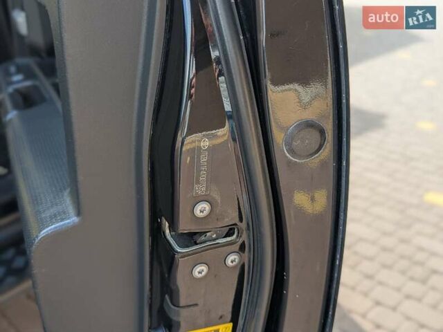 Черный Тойота ФЖ Крузер, объемом двигателя 4 л и пробегом 214 тыс. км за 21999 $, фото 46 на Automoto.ua