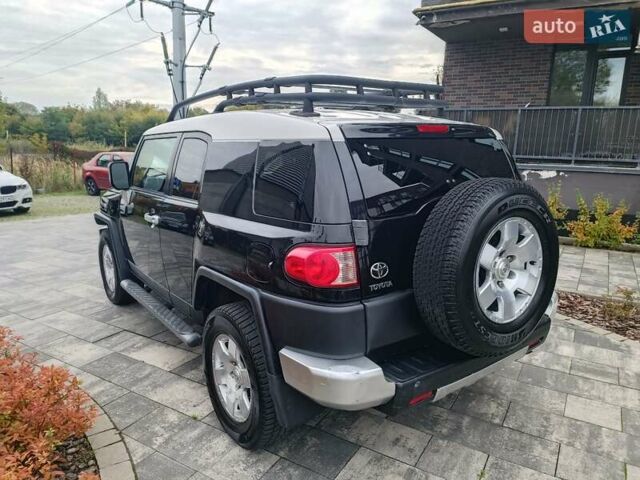 Чорний Тойота ФЖ Крузер, об'ємом двигуна 4 л та пробігом 105 тис. км за 19000 $, фото 5 на Automoto.ua