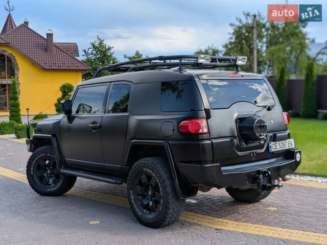 Черный Тойота ФЖ Крузер, объемом двигателя 4 л и пробегом 214 тыс. км за 21999 $, фото 21 на Automoto.ua