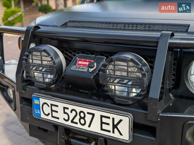 Черный Тойота ФЖ Крузер, объемом двигателя 4 л и пробегом 214 тыс. км за 21999 $, фото 10 на Automoto.ua