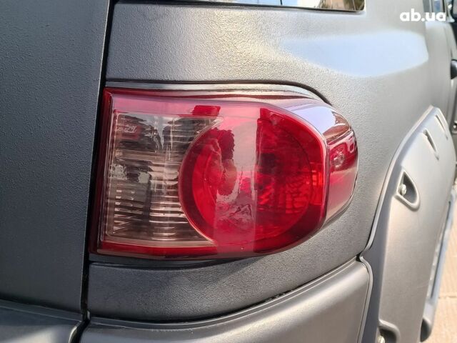 Черный Тойота ФЖ Крузер, объемом двигателя 4 л и пробегом 152 тыс. км за 18990 $, фото 11 на Automoto.ua