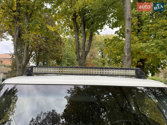 Чорний Тойота ФЖ Крузер, об'ємом двигуна 4 л та пробігом 277 тис. км за 20400 $, фото 13 на Automoto.ua