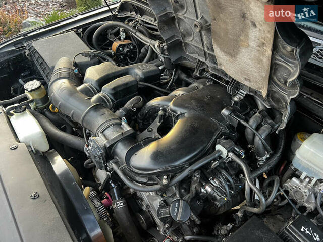 Чорний Тойота ФЖ Крузер, об'ємом двигуна 4 л та пробігом 321 тис. км за 21500 $, фото 33 на Automoto.ua