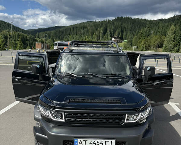 Черный Тойота ФЖ Крузер, объемом двигателя 4 л и пробегом 57 тыс. км за 41500 $, фото 12 на Automoto.ua