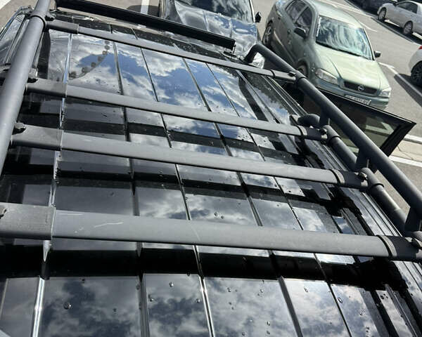 Черный Тойота ФЖ Крузер, объемом двигателя 4 л и пробегом 57 тыс. км за 41500 $, фото 10 на Automoto.ua