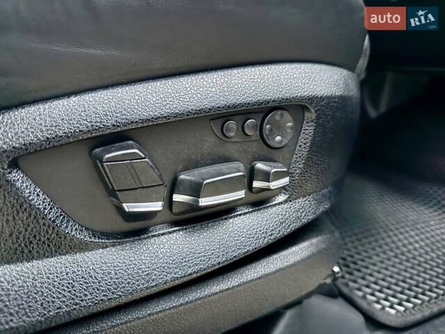 Черный Тойота ФЖ Крузер, объемом двигателя 4 л и пробегом 137 тыс. км за 40900 $, фото 59 на Automoto.ua