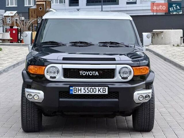 Черный Тойота ФЖ Крузер, объемом двигателя 4 л и пробегом 137 тыс. км за 40900 $, фото 23 на Automoto.ua