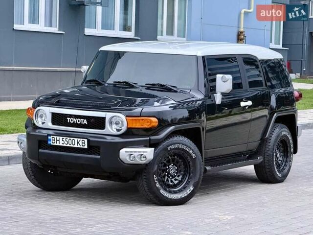 Черный Тойота ФЖ Крузер, объемом двигателя 4 л и пробегом 137 тыс. км за 40900 $, фото 12 на Automoto.ua