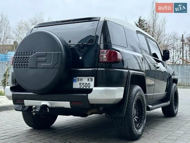 Черный Тойота ФЖ Крузер, объемом двигателя 4 л и пробегом 137 тыс. км за 40900 $, фото 18 на Automoto.ua