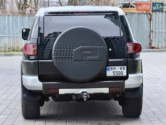 Черный Тойота ФЖ Крузер, объемом двигателя 4 л и пробегом 137 тыс. км за 40900 $, фото 22 на Automoto.ua