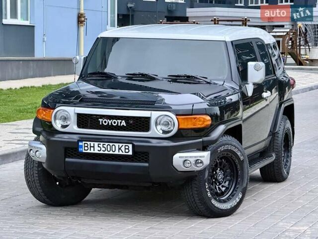 Черный Тойота ФЖ Крузер, объемом двигателя 4 л и пробегом 137 тыс. км за 40900 $, фото 13 на Automoto.ua