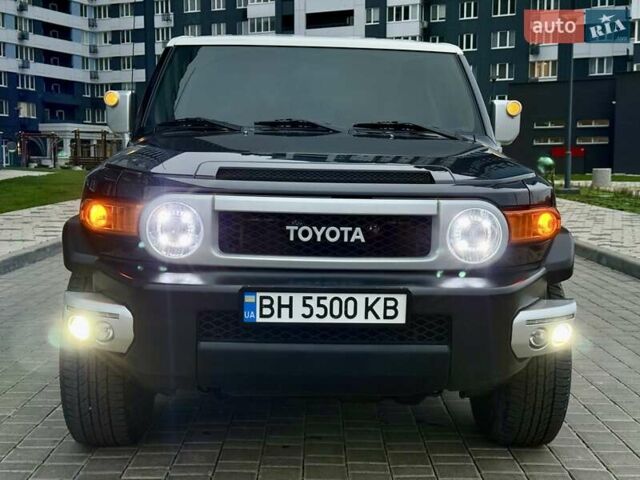 Черный Тойота ФЖ Крузер, объемом двигателя 4 л и пробегом 137 тыс. км за 40900 $, фото 28 на Automoto.ua
